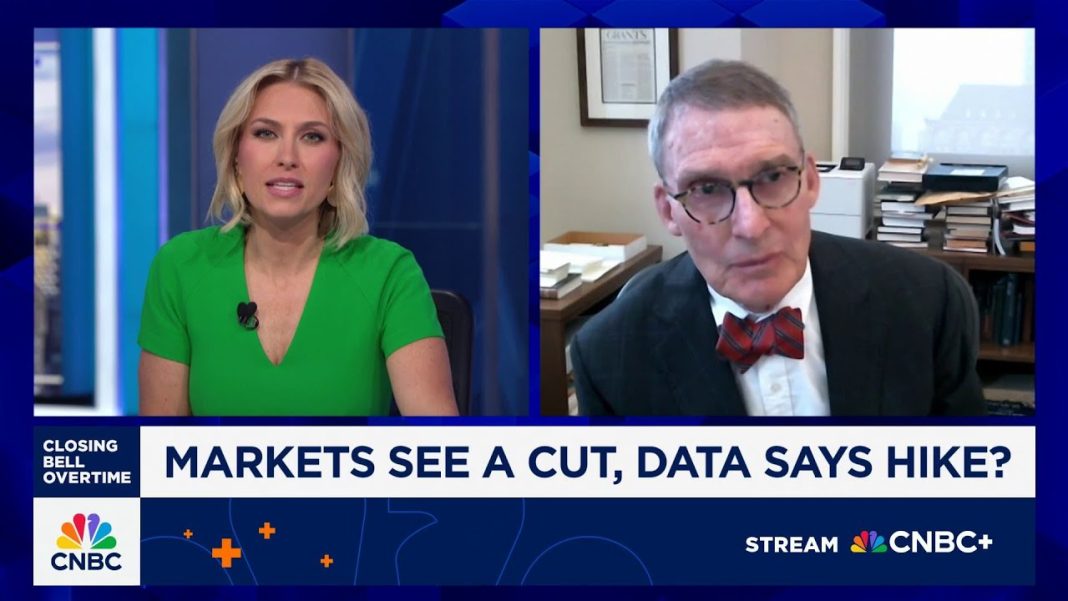 Jim Grant says U.S. economic data could make the case for an interest rate hike