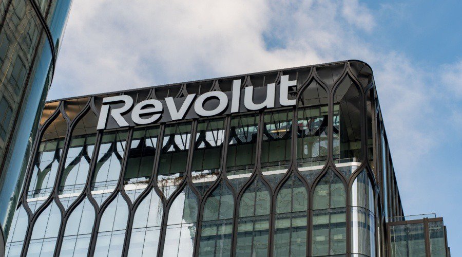 IronFX Slashes 150 Jobs; CFTC’s Event Contracts Guide