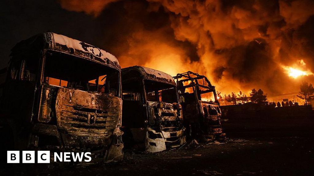 Stock markets slump as oil prices surge over Strait of Hormuz fears