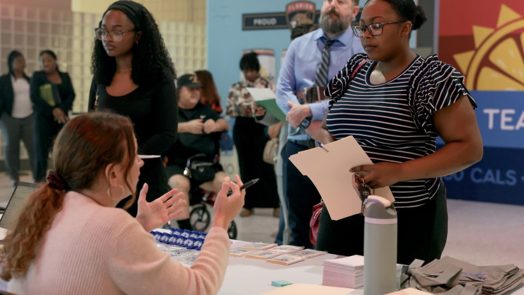 ADP jobs report May 2026: Payrolls increase by 122,000