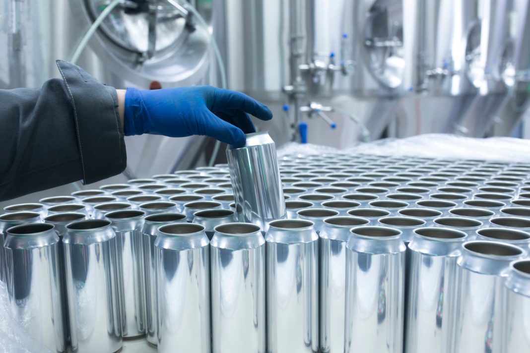 Aluminum Deficit Persists Despite Easing Middle East Tensions