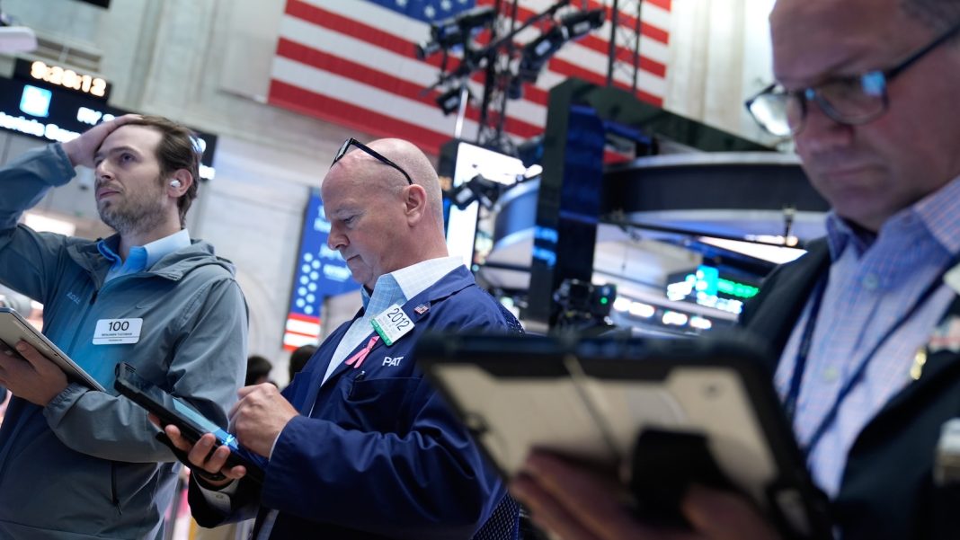 AI stocks gather more strength, even as Brent oil's price nears $92